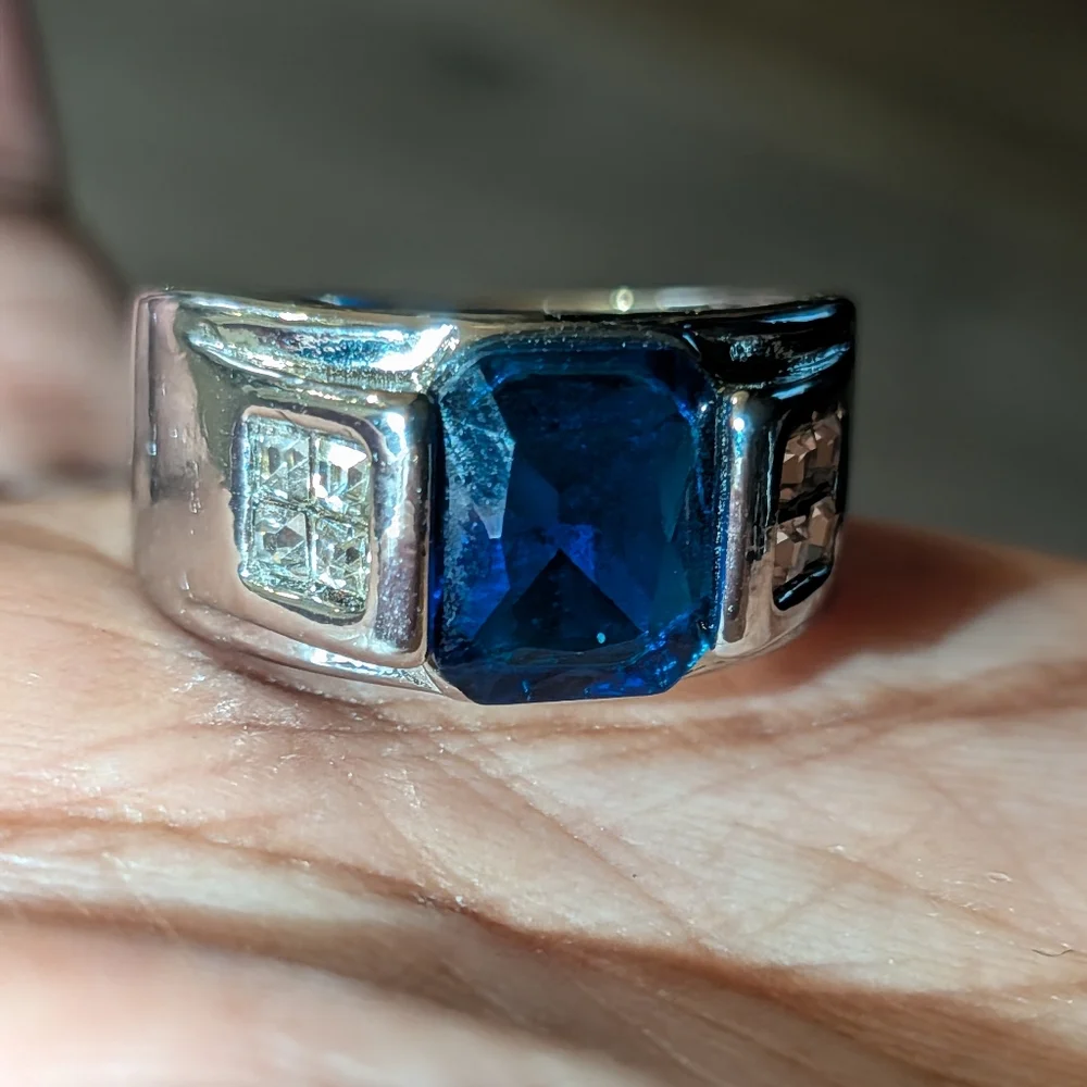 Men's Elegant Ring with Blue Gemstone Sz 10